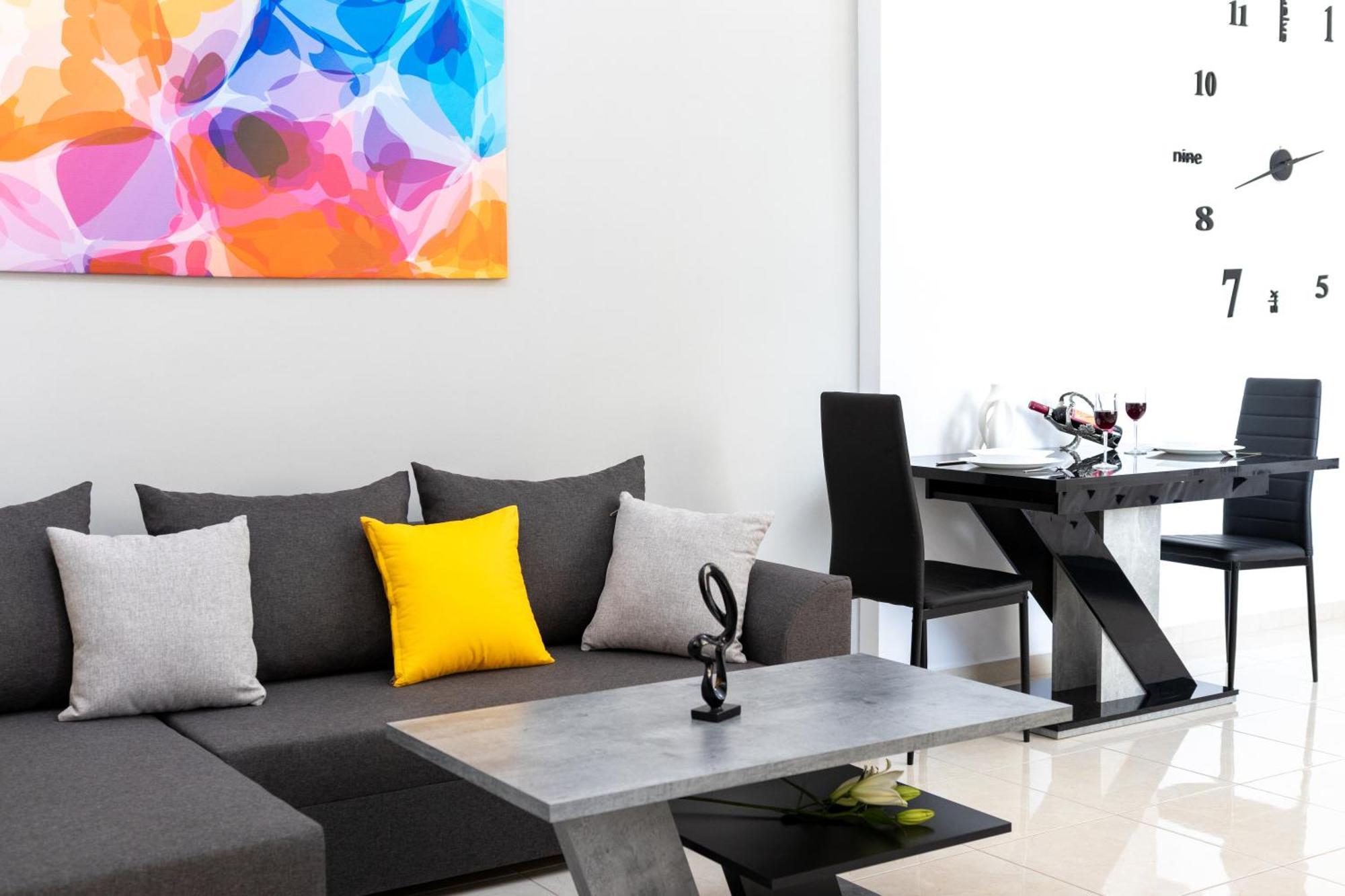 H4 Art Sparta Apartment Zewnętrze zdjęcie