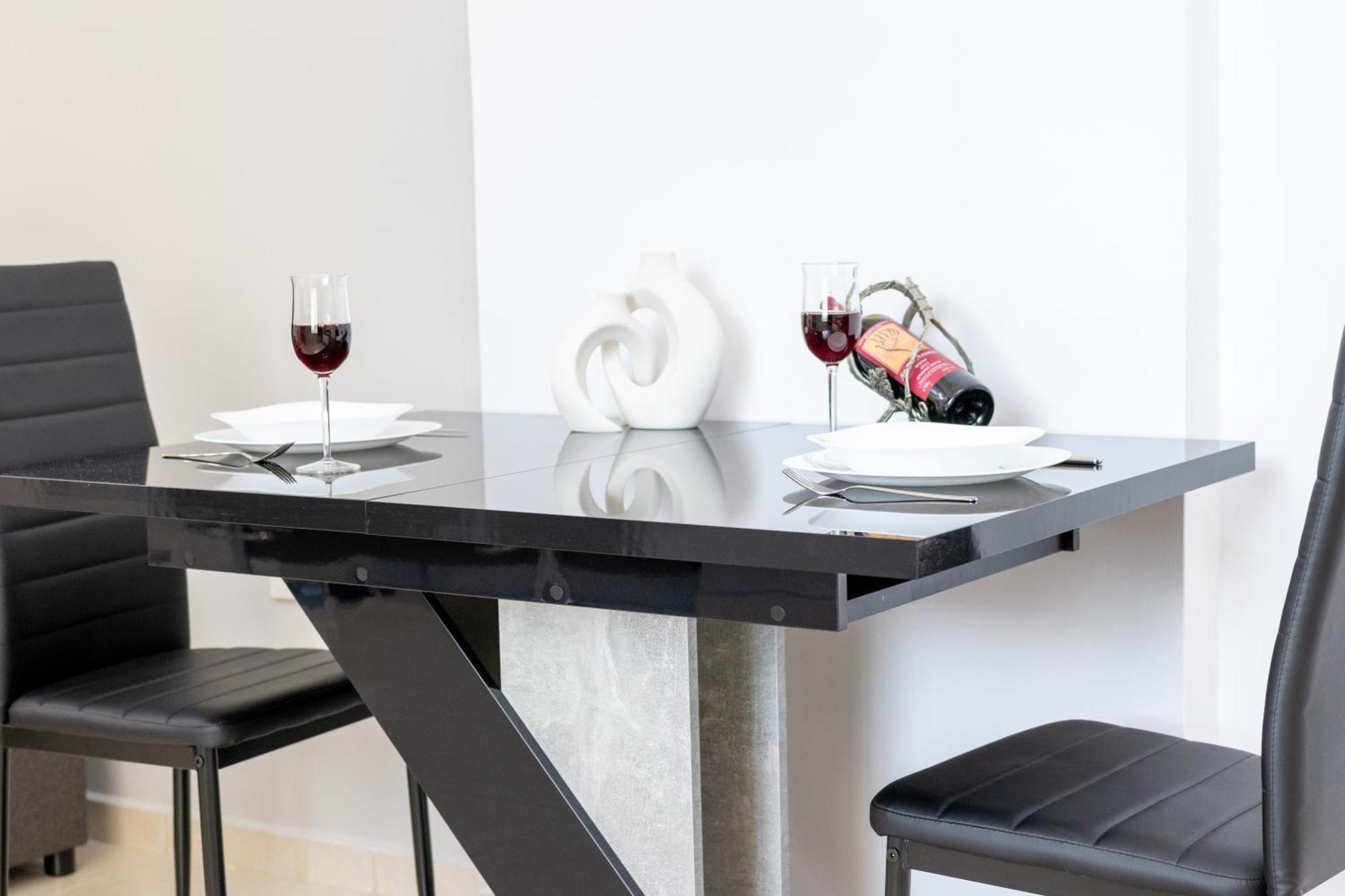 H4 Art Sparta Apartment Zewnętrze zdjęcie