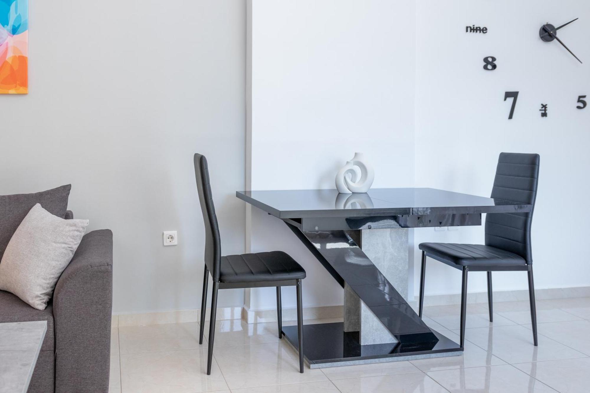 H4 Art Sparta Apartment Zewnętrze zdjęcie